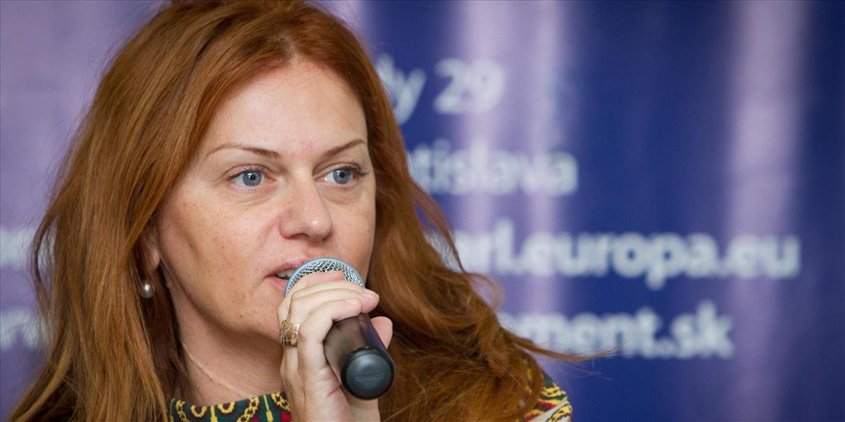 Flašíková Beňová: Proti porušovaniu ľudských práv sa robí žalostne málo