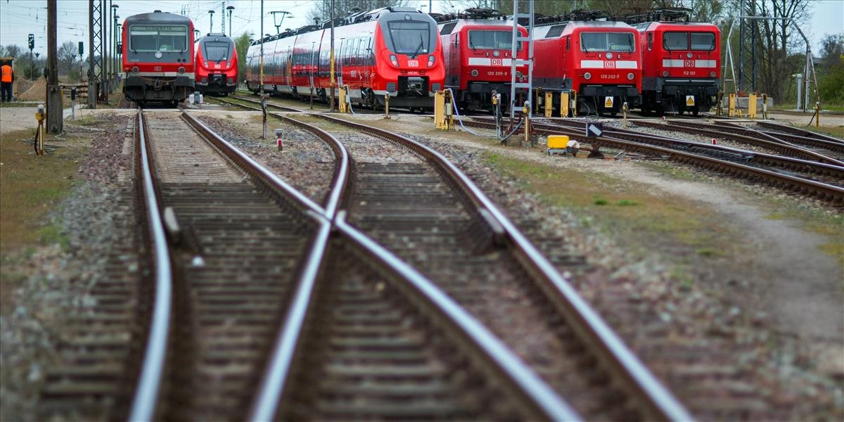 Vlakové spojenie Trenčín - Praha odložili, Arriva má dva hlavné dôvody