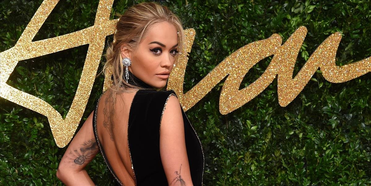 Rita Ora podala žalobu na vydavateľstvo Roc Nation