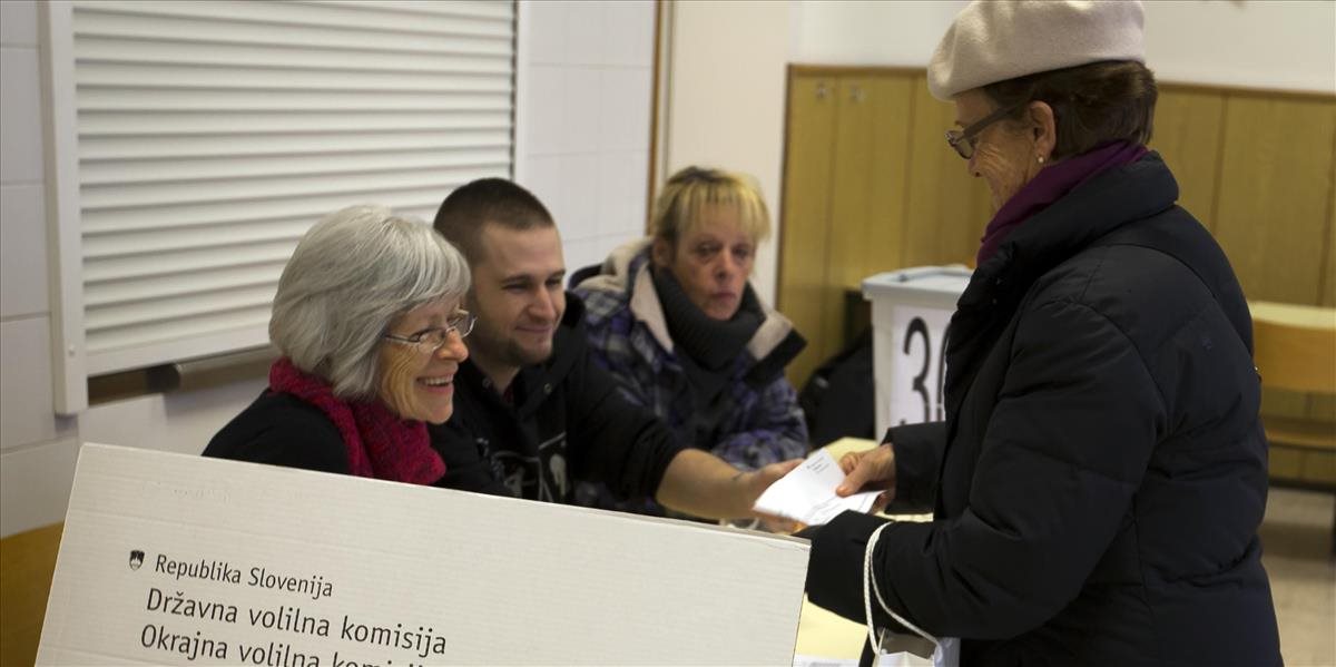 Slovinci v referende odmietli manželstvá osôb rovnakého pohlavia