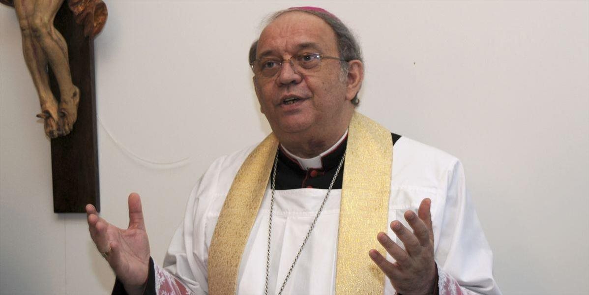 Trnavský arcibiskup večeral s bezdomovcami