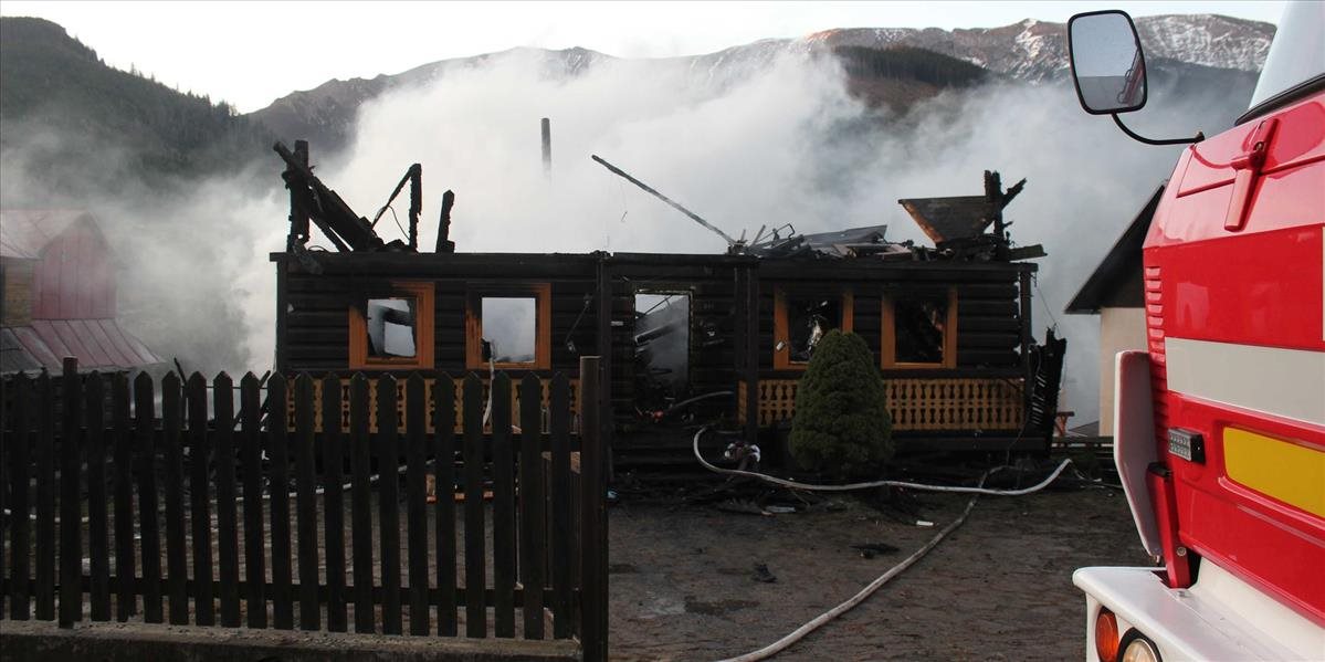 Nočný požiar v obci spôsobil škodu za približne 400.000 eur