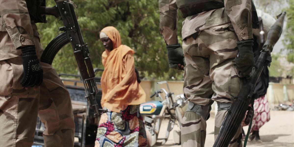 V Kamerune sa odpálili dve samovražedné bombové atentátničky