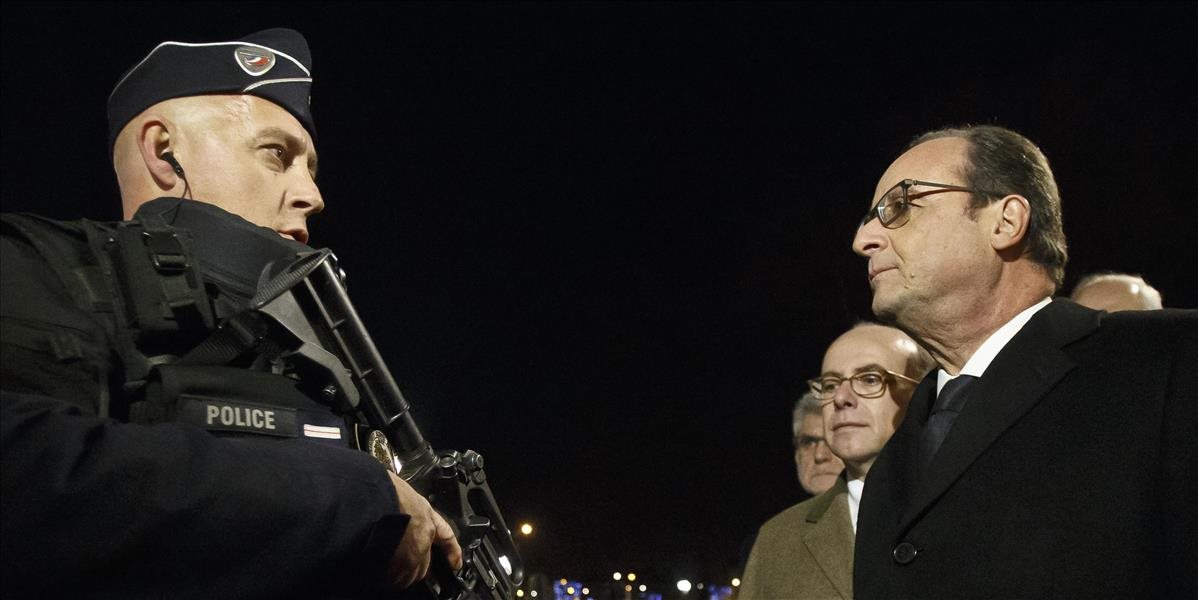 Hollande: Teroristická hrozba je stále na najvyššej úrovni, stále maríme útoky