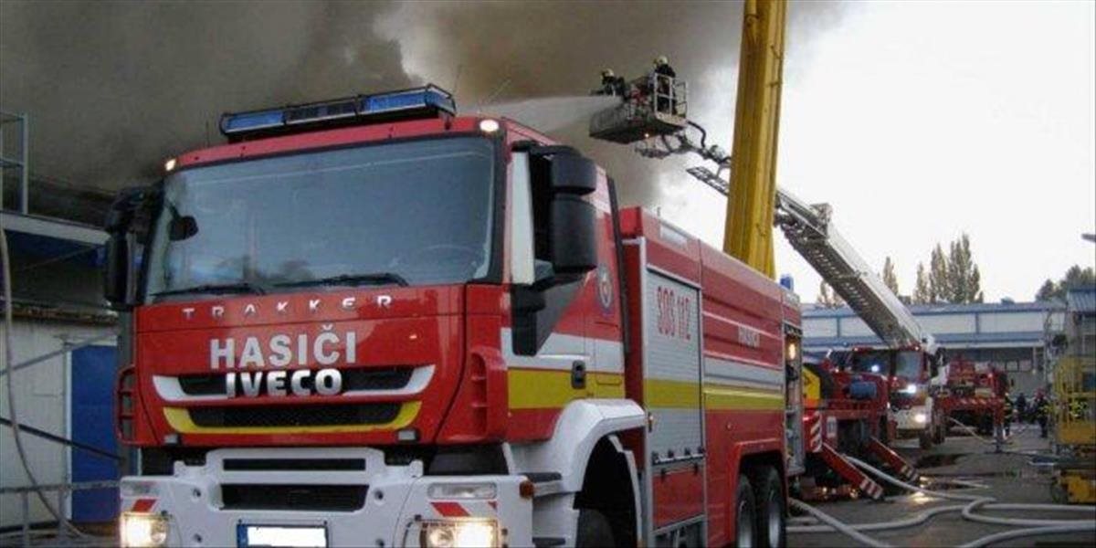 Hasiči počas Silvestra zasahovali pri desiatkách požiarov, najviac horelo v Nitrianskom kraji