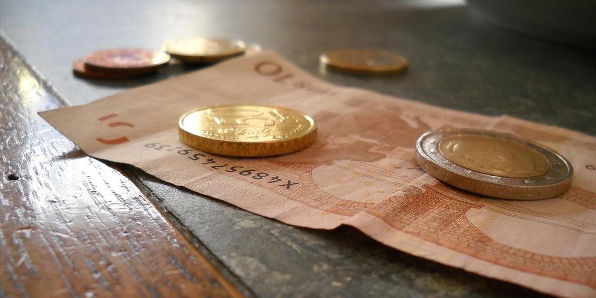 Od nového roka musí z dávky po exekúcii zostať 100 % životného minima