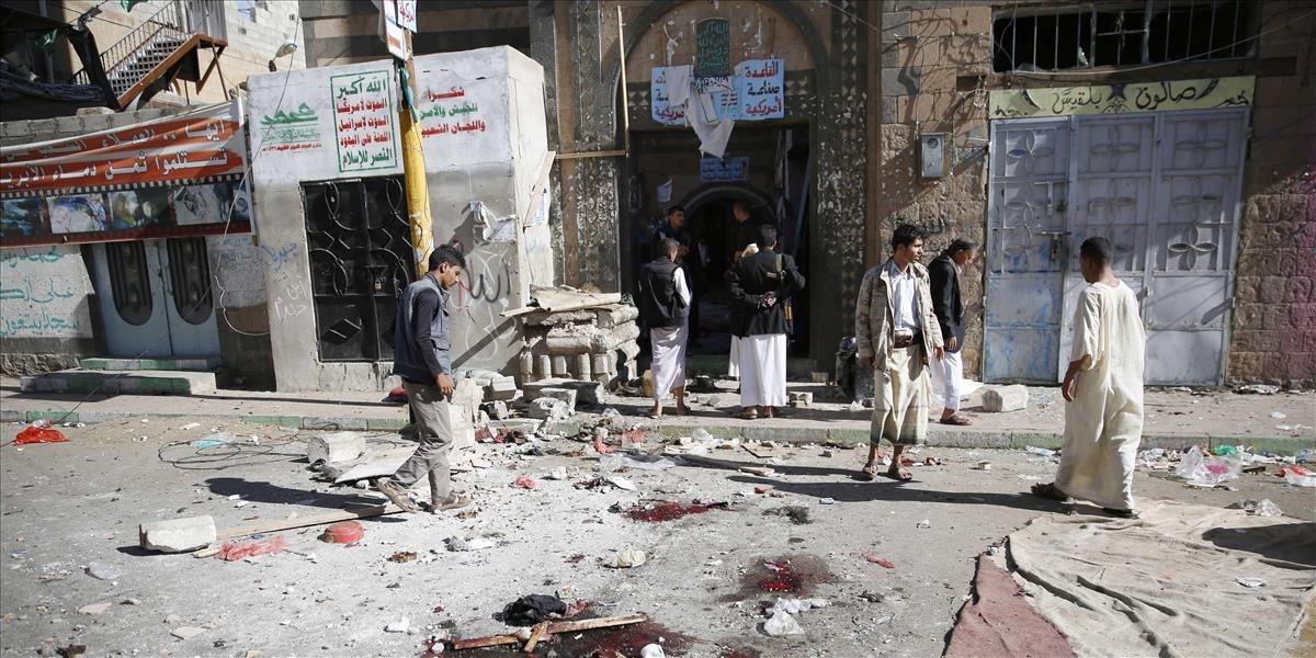 V Iraku zabili muezína, bomby poškodili dve sunnitské mešity aj obytné domy