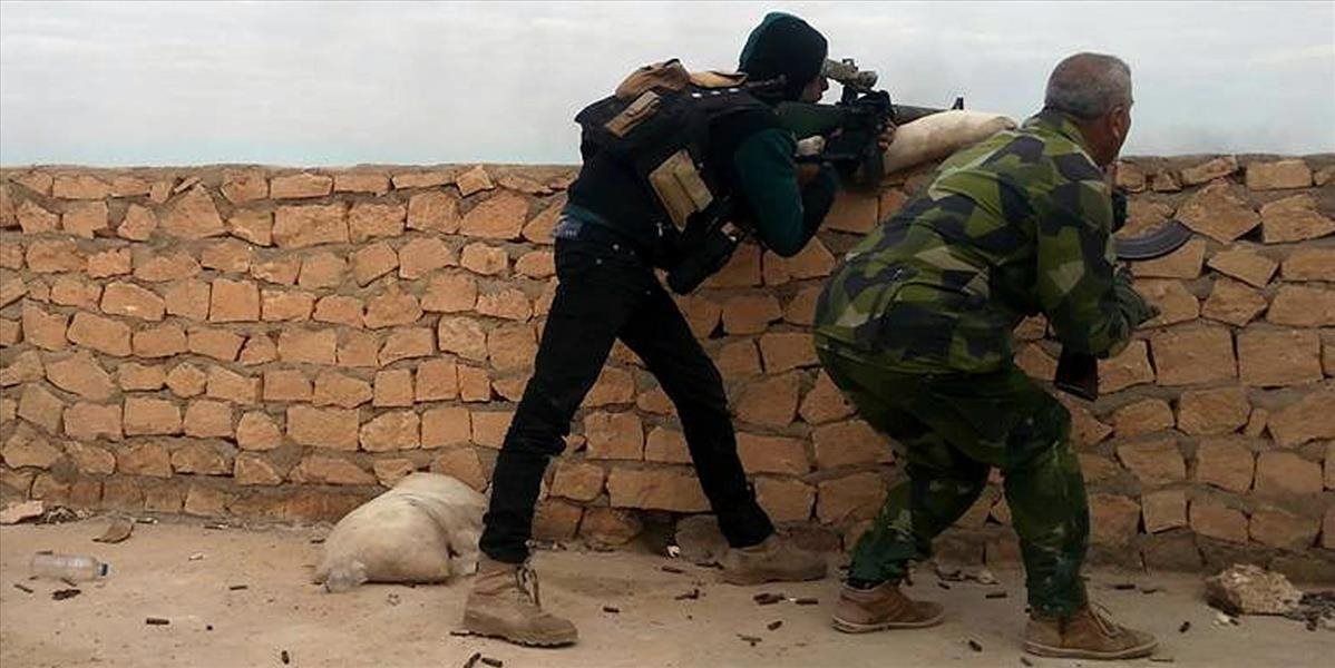 Islamský štát údajne zaútočil na ropný terminál v Líbyi