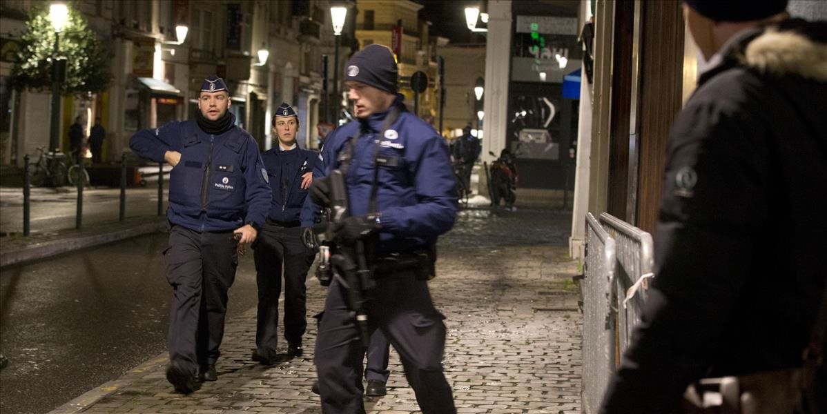Belgická polícia našla pri razii pásy útočníkov a odtlačok prsta Salaha Abdeslama