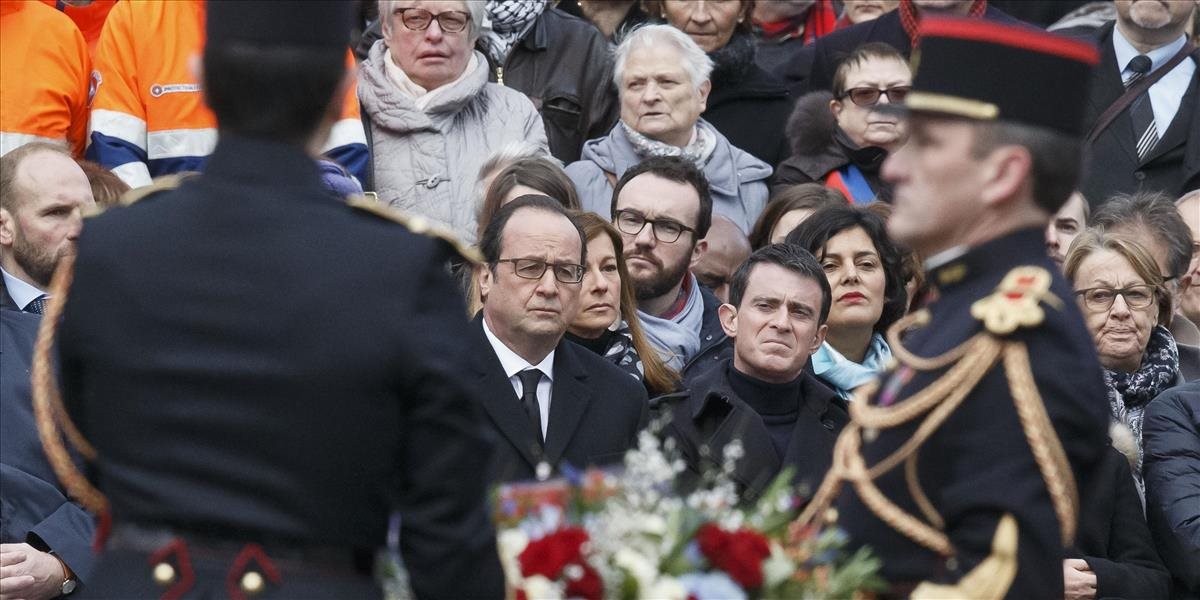 Námestie republiky v Paríži si uctilo pamiatku obetí džihádistických atentátov