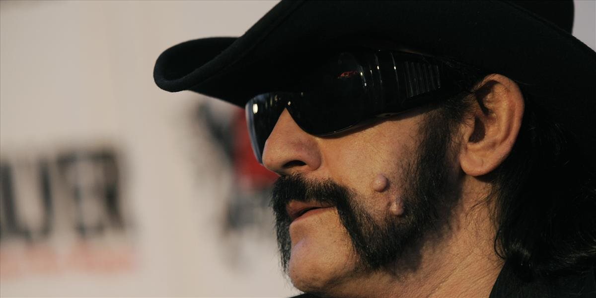 V Hollywoode pochovali Lemmyho Kilmistera z kapely Motörhead