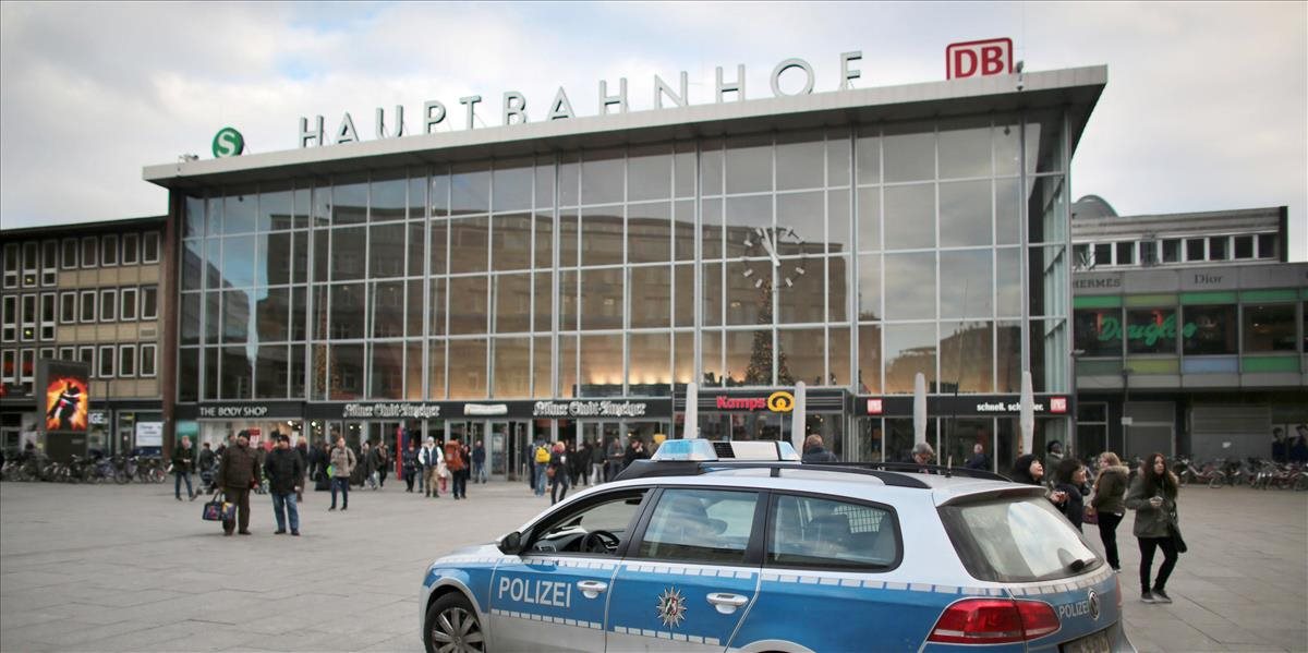 Vyšetrovanie okolností, ktoré viedli k útokom na stovky žien v Kolíne nad Rýnom pokračuje
