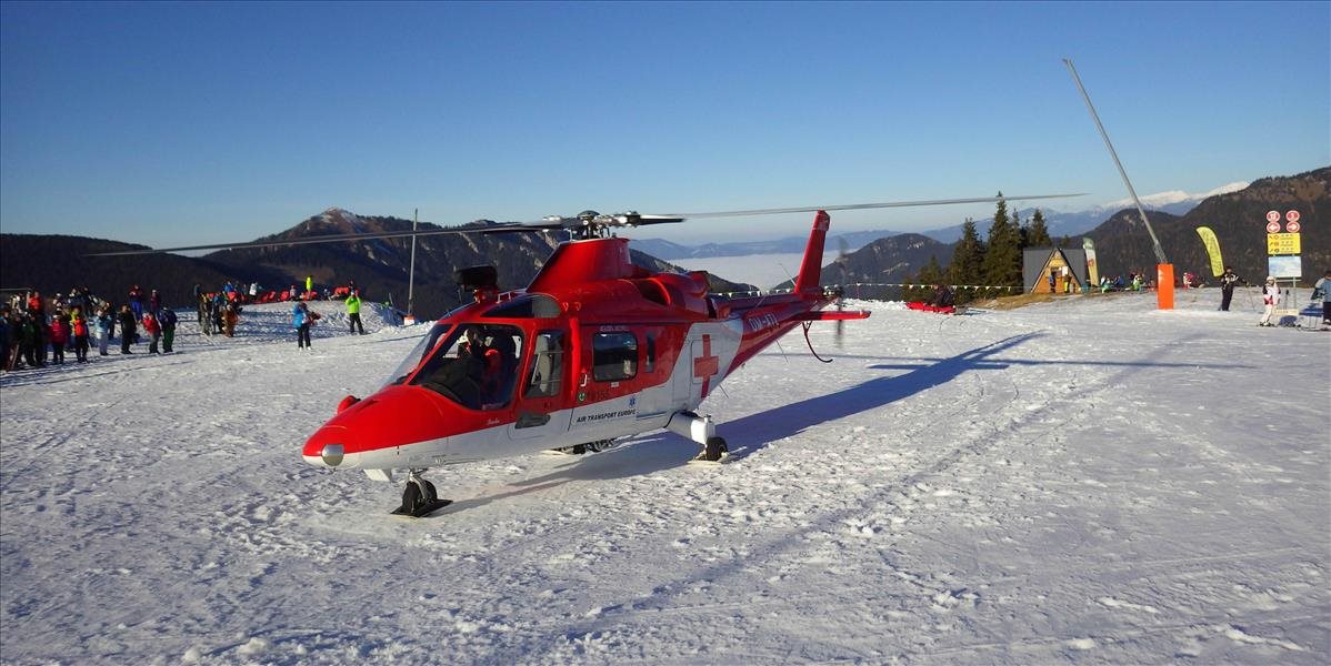 Leteckí záchranári pomáhali na Skalke mladej lyžiarke