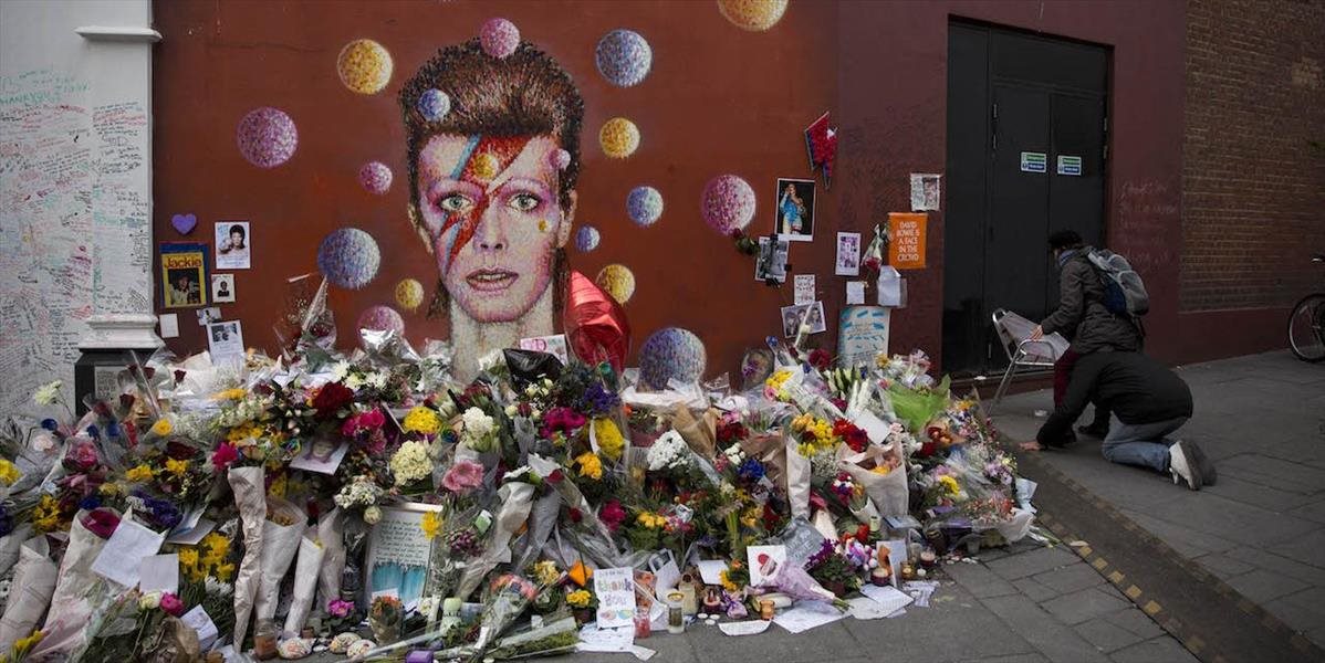 Bowieho rodina žiada o rešpektovanie súkromia, pohreb bude súkromný