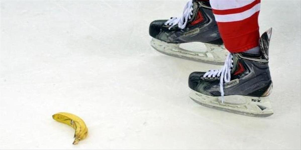 KHL: Spartak Moskva s pokutou za banány na ľade