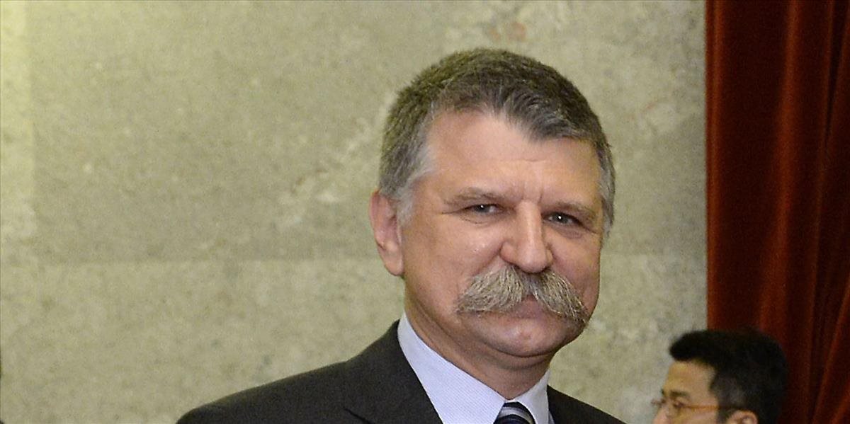 Predseda maďarského parlamentu Kövér by obnovil povinnú vojenskú službu