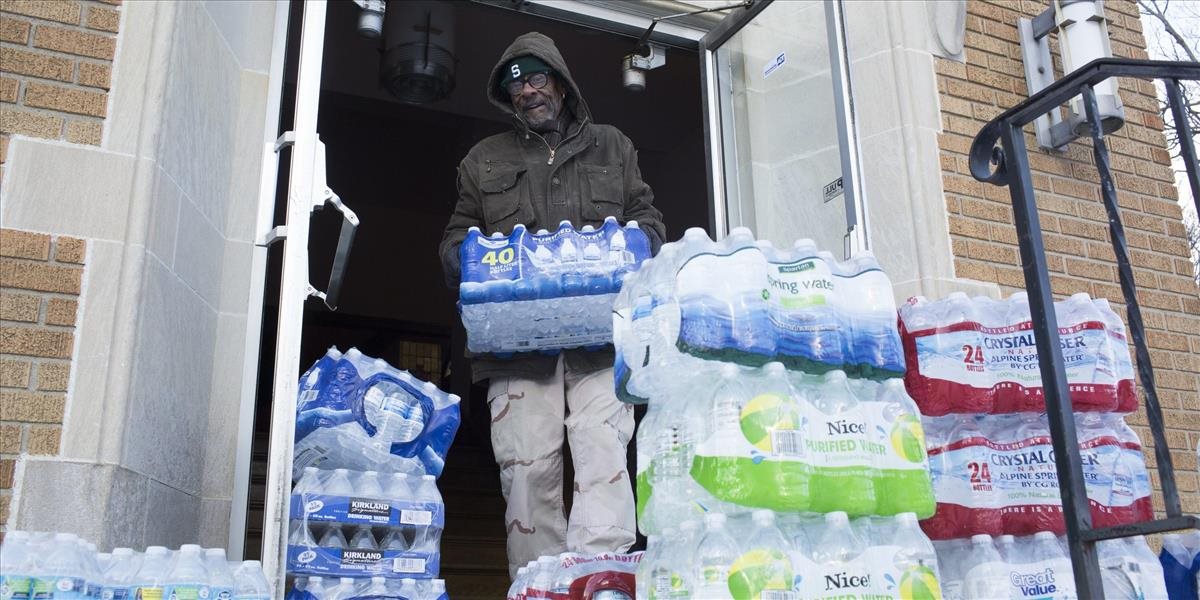 V meste Flint vyhlásili mimoriadny stav kvôli kontaminácii pitnej vody