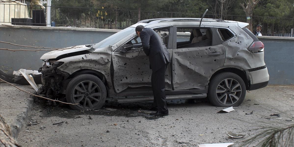 Z mínomentného útoku, ktorý si vyžiadal jednu obeť, viní Turecko Islamský štát