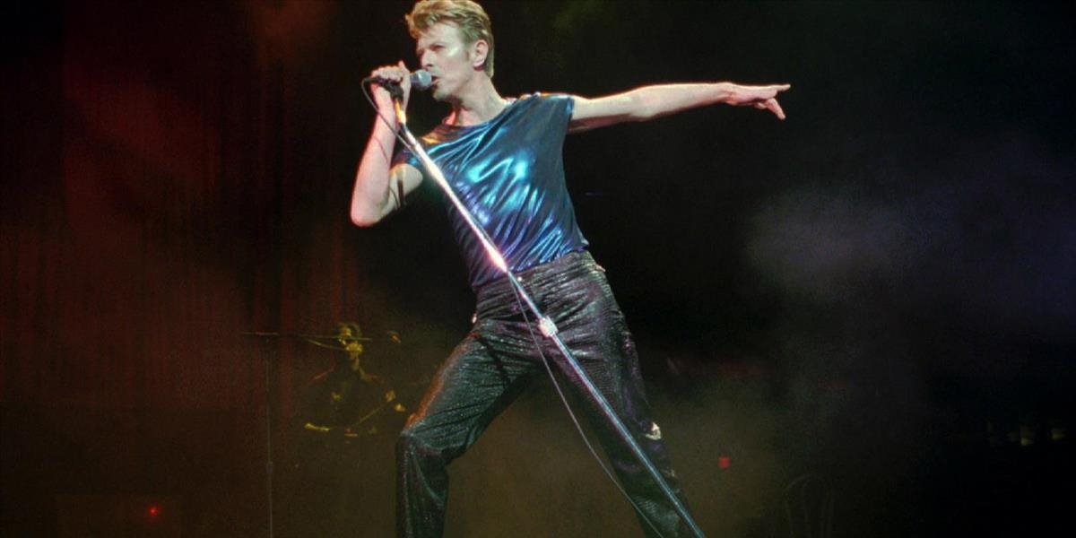 Bowieho album Blackstar obsadil prvé miesto rebríčka Billboard 200