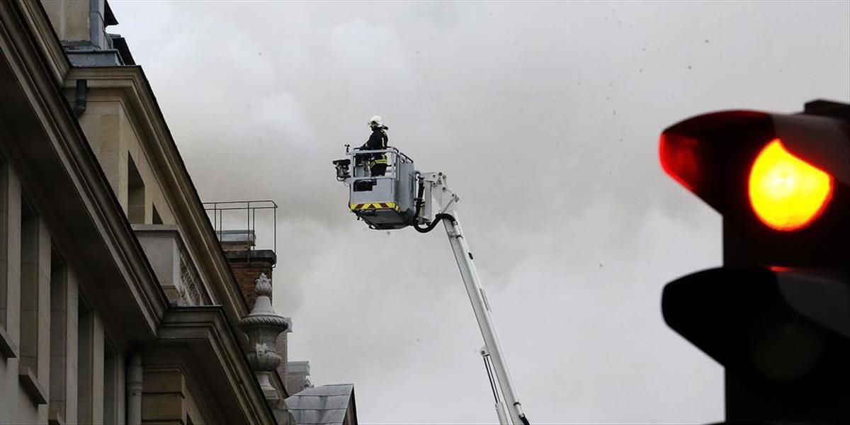FOTO a VIDEO V rekonštruovanom hoteli Ritz v Paríži vypukol veľký požiar