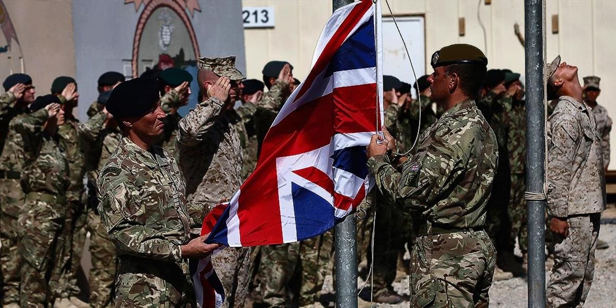 Británia vyšle tisíc vojakov na cvičenia NATO v Poľsku