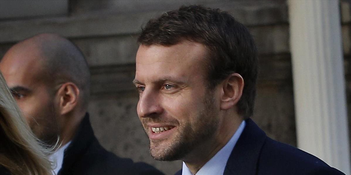 Macron vyzýva francúzsku vládu, aby urýchlila reformy