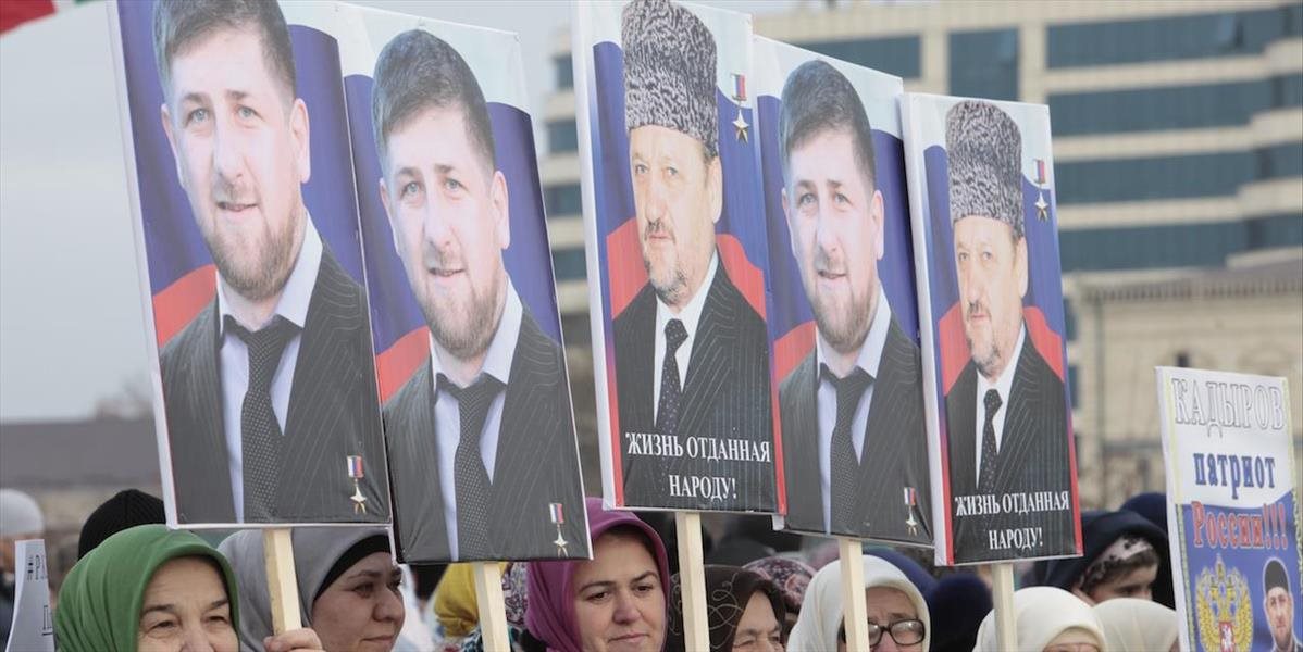 Kadyrovi prišli vyjadriť podporu desaťtisíce ľudí