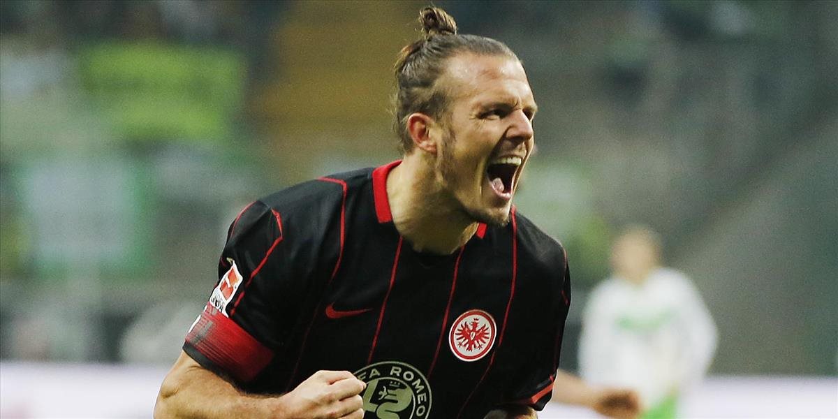 Eintracht Frankfurt zdolal doma Wolfsburg 3:2, Meier sa blysol hetrikom