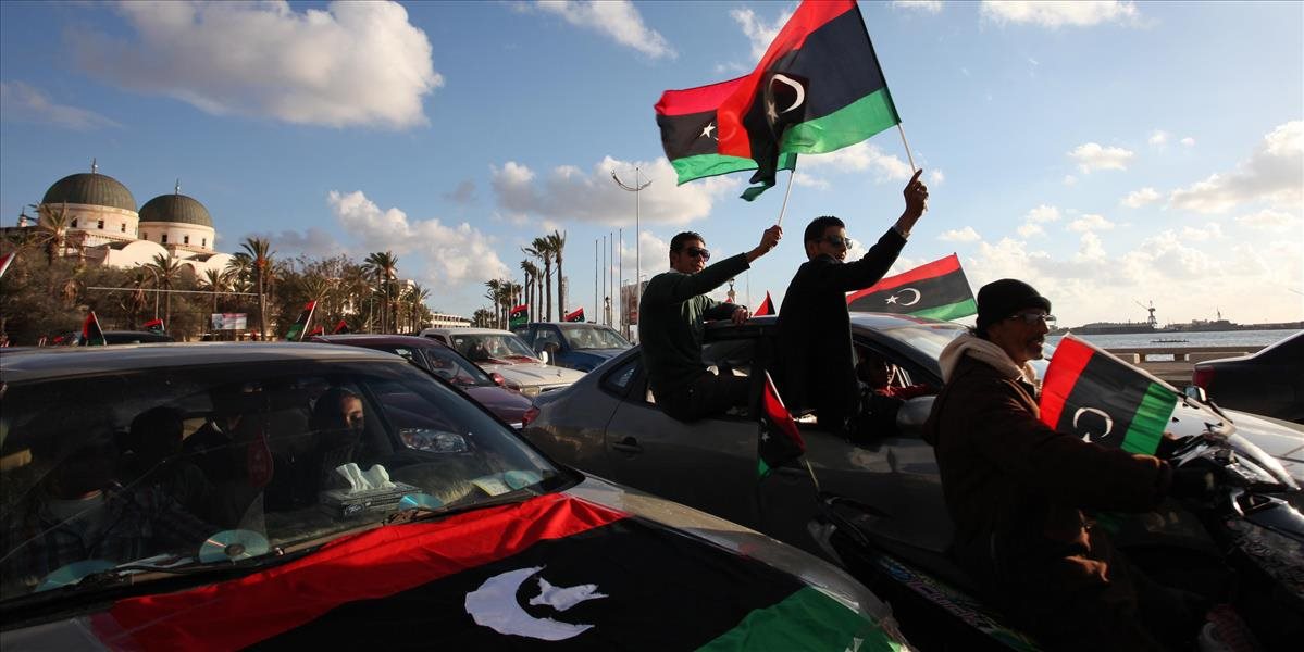 Medzinárodne uznaný parlament v Líbyi odmietol vládu národnej jednoty