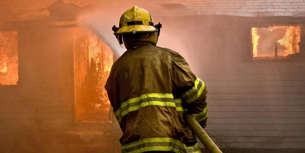 V obci Lomnička po tragickom požiari vyhlásili mimoriadnu situáciu
