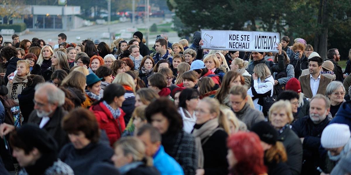 Učitelia podávajú sťažnosť za porušovanie základných ľudských práv aj do Štrasburgu