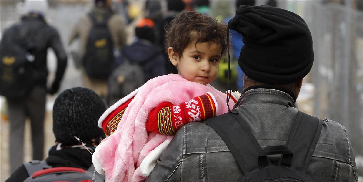 HWR: Západné krajiny v obave z utečencov obmedzujú ich ľudské práva