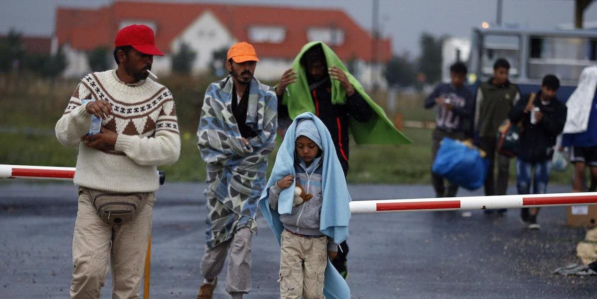 Pre migrantov a utečencov uzavreli dôležitý grécko-macedónsky hraničný priechod
