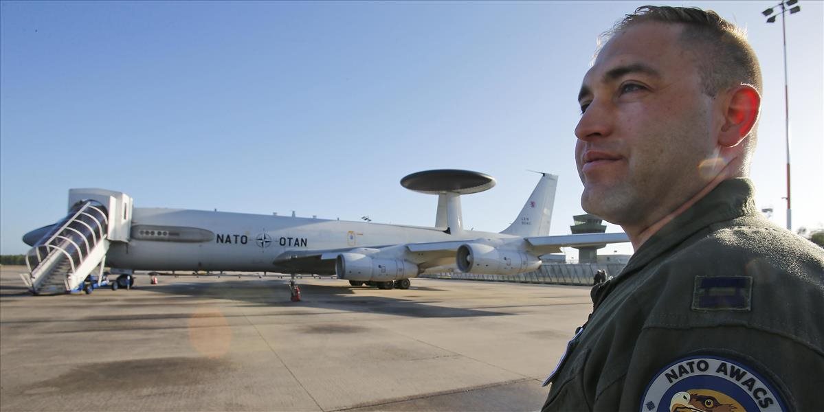 USA požiadalo NATO o poskytnutie systému AWACS na boj proti islamistom v Sýrii