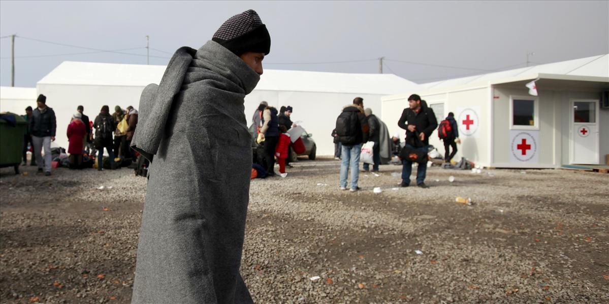 EÚ ponúka Británii "núdzovú brzdu" vo veci dávok pre migrantov