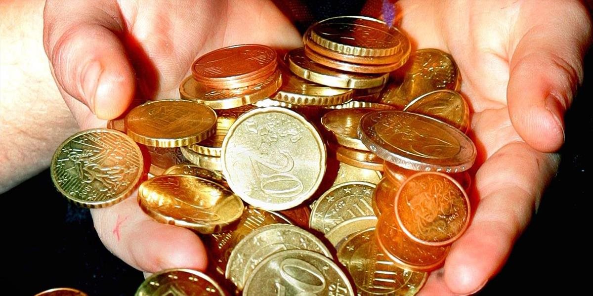 Celkové náklady na zavedenie eura by v Česku presiahli 50 miliárd Kč
