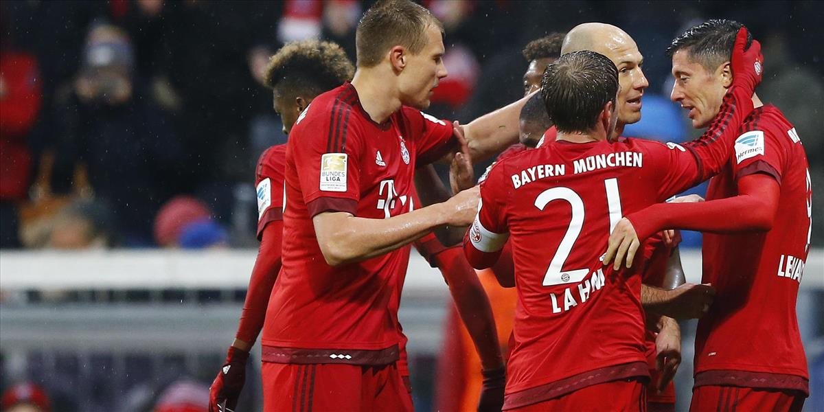 Bayern okorenil 500. duel v Allianz aréne víťazstvom, náskok si ustrážil