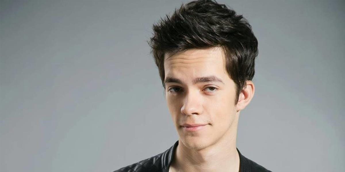 Lukáš Frlajs stvárni v novom sitkome šialeného biochemika