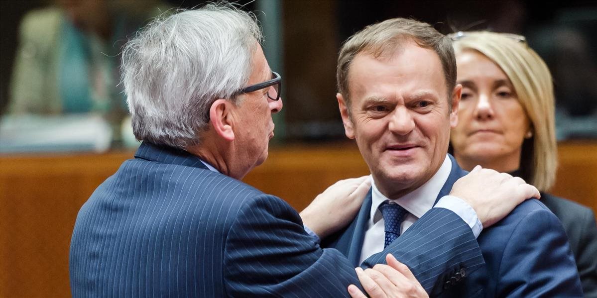 Juncker vyzval Európsky parlament, aby podporil Tuskov návrh pre Britániu