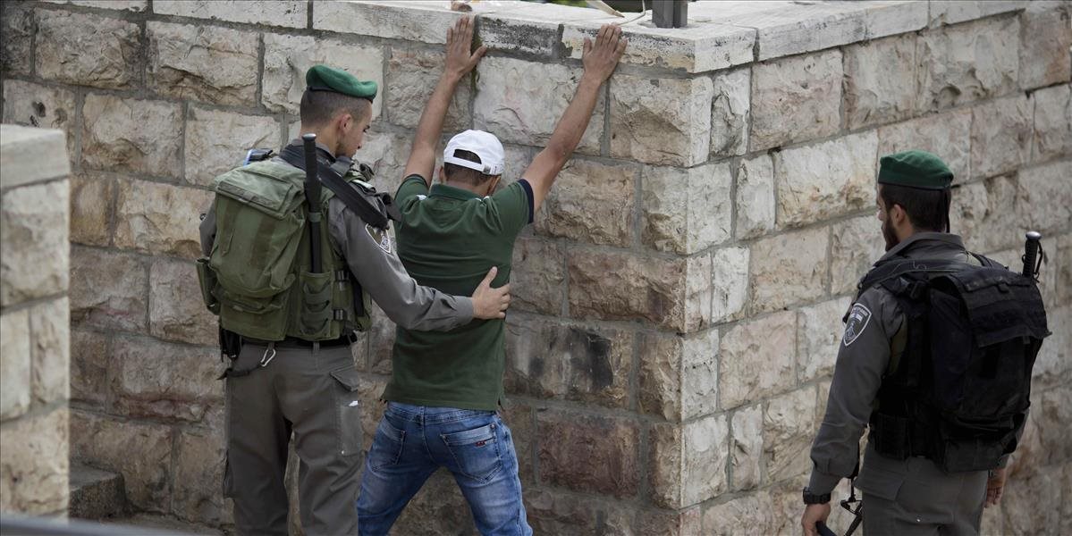Izraelská polícia zastrelila troch Palestínčanov, ktorí zranili dve policajtky