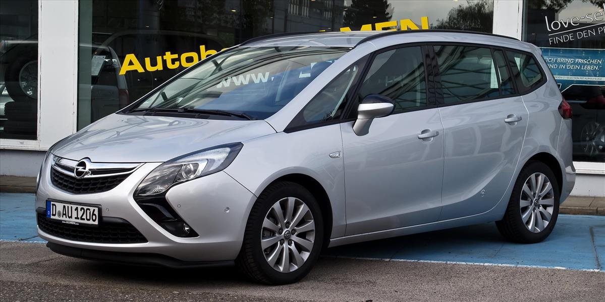 Belgické úrady začali prešetrovať Opel pre zvýšené emisie modelu Zafira