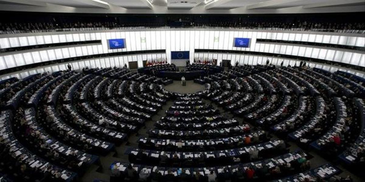 EP prijal správy o pokroku Srbska a o procese integrácie Kosova do EÚ