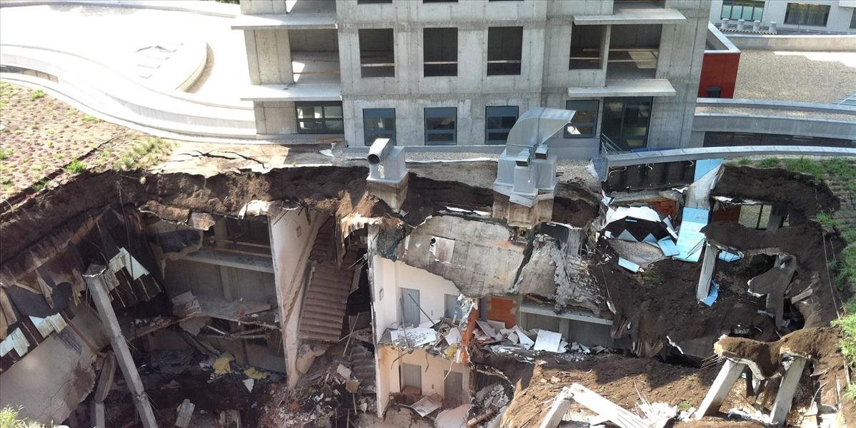 Od pádu budovy v komplexe 3nity uplynulo tri a pol roka, vyšetrovanie pokračuje