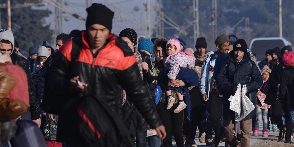 Nemecko žiada od Grékov rýchle konanie v otázke migrantov, poskytne im ďalších policajtov a člny