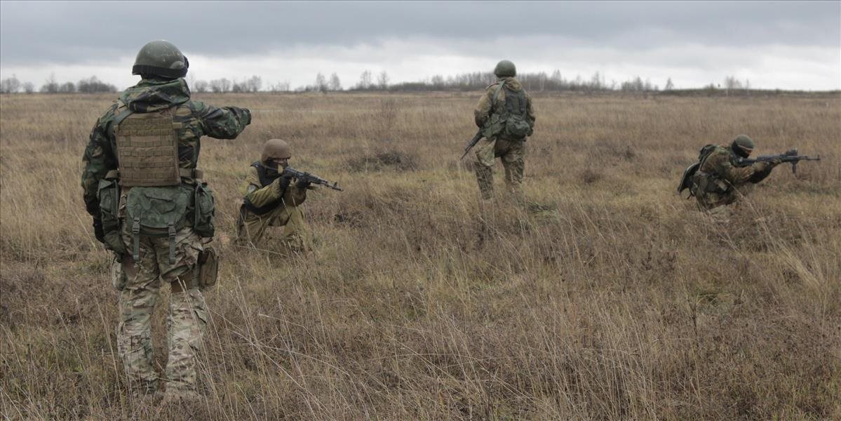 Obe strany konfliktu na východe Ukrajiny hlásia intenzívne ostreľovanie