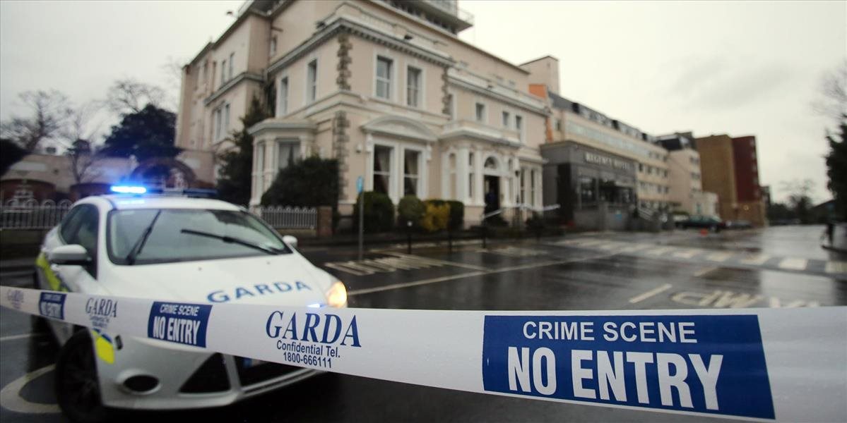 VIDEO Streľba v Dubline: Falošní policajti strieľali po fanúšikoch boxu, jedného zabili!