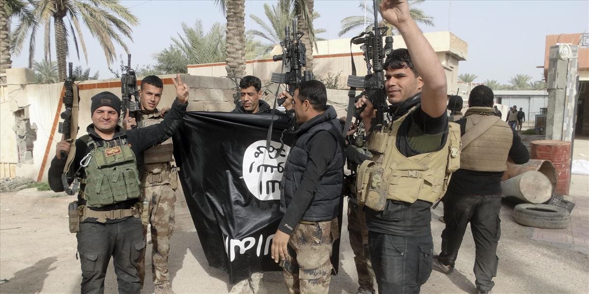Iracké vládne sily majú pod kontrolou celé Ramádí aj cestu do Bagdadu