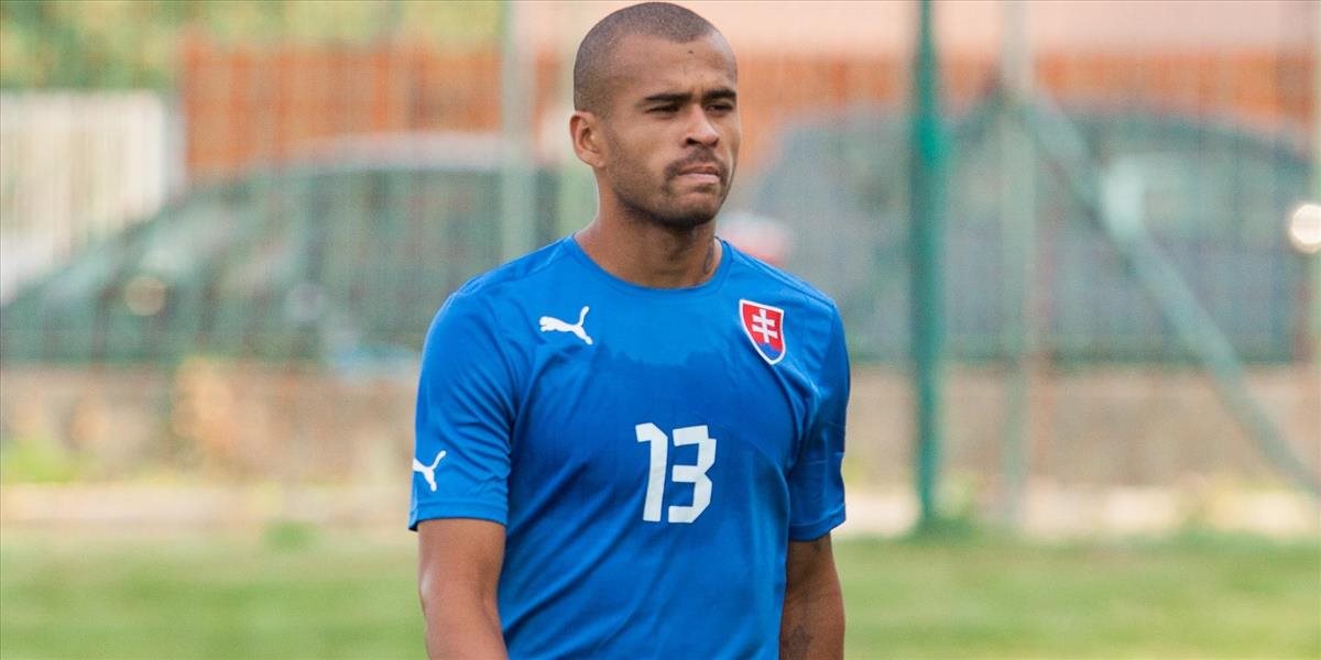 Zdravotné problémy obrancov Stoke šancou pre Teixeiru