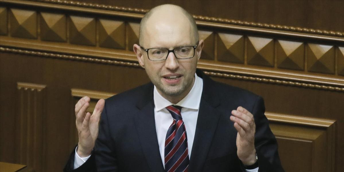 Vláda premiéra Arsenija Jaceňuka prežila hlasovanie o dôvere