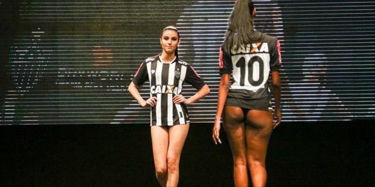FOTO Atlético Mineiro predstavil nové dresy na brazílskych modelkách